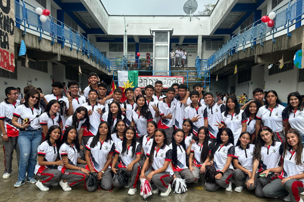 foto 17 cargada pagina web eduard