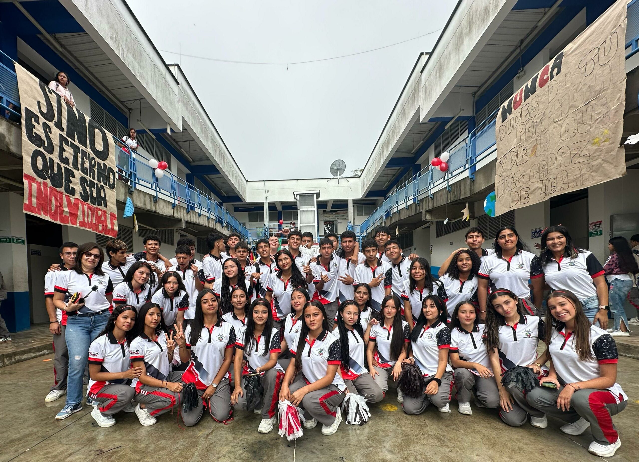 Prom Atlas 2025 11-A & 11-B